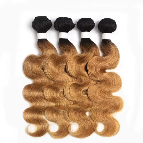 Extensiones de cabello al por mayor a granel de venta de la fábrica de alta calidad invisible cutícula alineados Mechones de pelo Doble Dibujado 100% Remy Virgen Humana Negro y marrón Highlight Cuerpo Onda de pelo