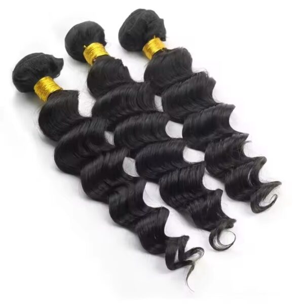 Extensiones de cabello al por mayor Venta a granel Fábrica de alta calidad Invisible cutícula alineada Mechones de cabello Doble dibujo 100% Remy Virgen Natural humano Negro Onda profunda de cabello