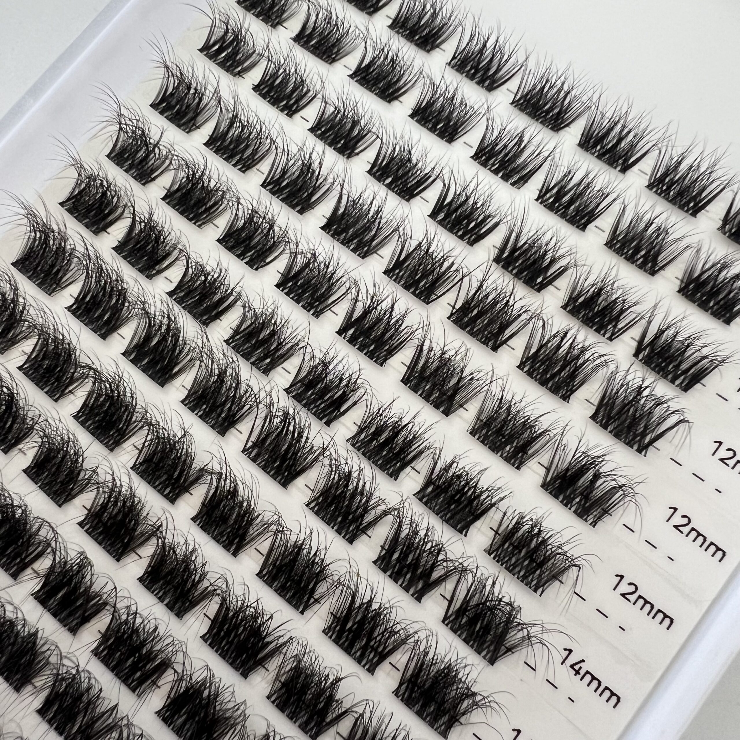 Wholesale Pre Cut Segmented Eyelash Extension DIY Lash Clusters - Image 2