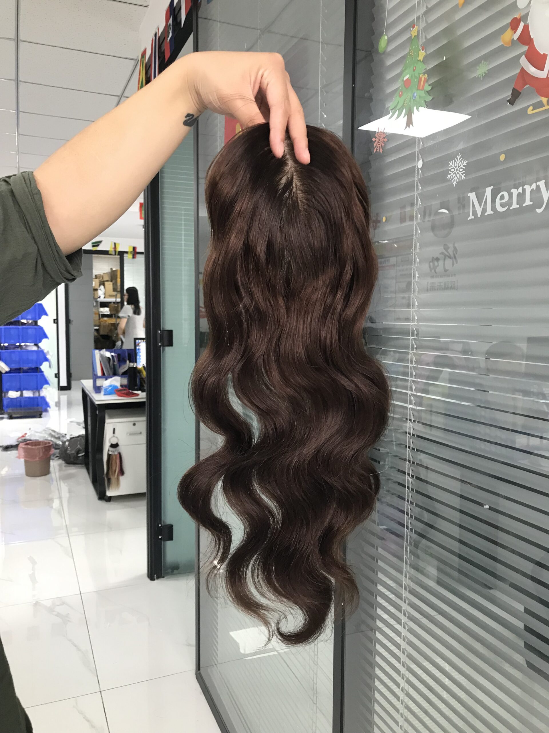 Costomized Wholesale Bulk Sale Factory High Quality Human Hair 14×16 U Part Silk Base Topper Body Wave - Image 2
