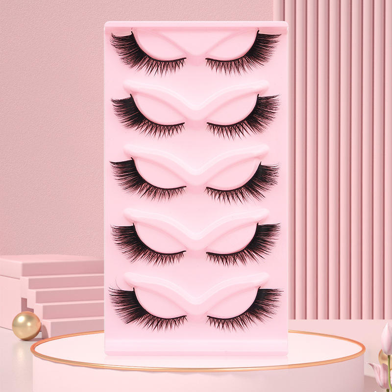 Customized Full Strip Cat Eye Lashes Wholesale False Eyelashes - Image 3