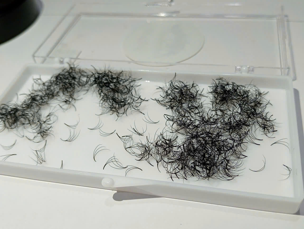 Wholesale Natural Long Silk Eyelash Extensions - Image 3