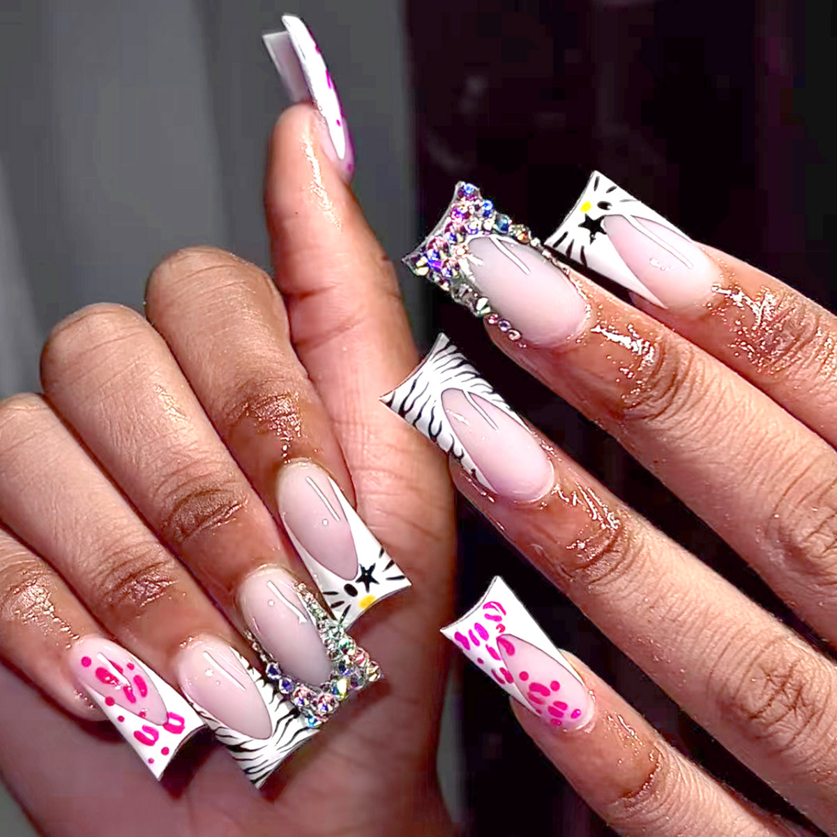 Wholesale Custom Press on Nails Square Mechanical Nail the Dackbill Medium